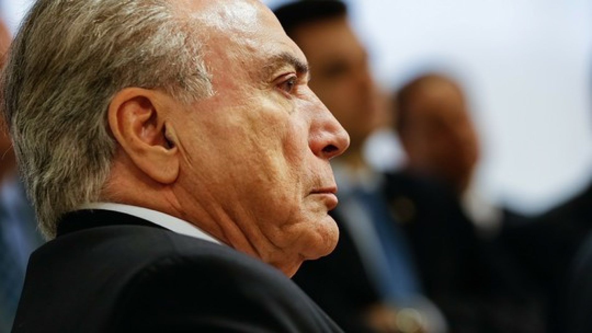 BRASIL: Governo Temer é aprovado por 3% e reprovado por 77%, diz Ibope