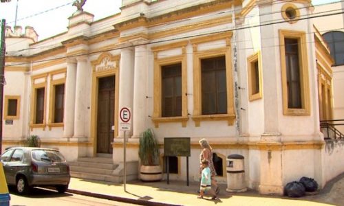 BARRETOS: Exército retira granada e morteiro no Museu Municipal Ruy Menezes