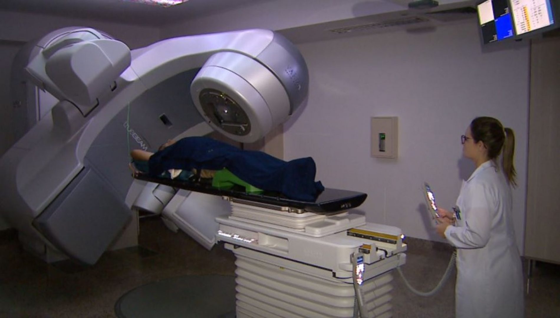 BARRETOS: Com tomografia em tempo real, tecnologia reduz efeitos colaterais da radioterapia