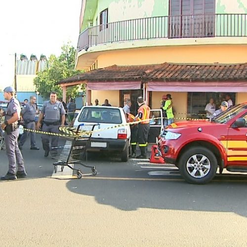REGIÃO: Borracheiro é executado com 5 tiros dentro do carro