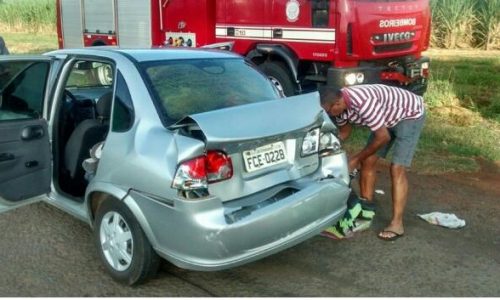 OLIMPIA: Acidade entre carro e carreta no Trevo do Tamanduá