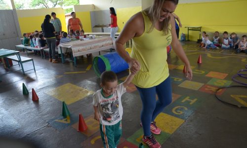 BARRETOS: Crianças atendidas nos Pólos da educação municipal realizam atividades lúdicas