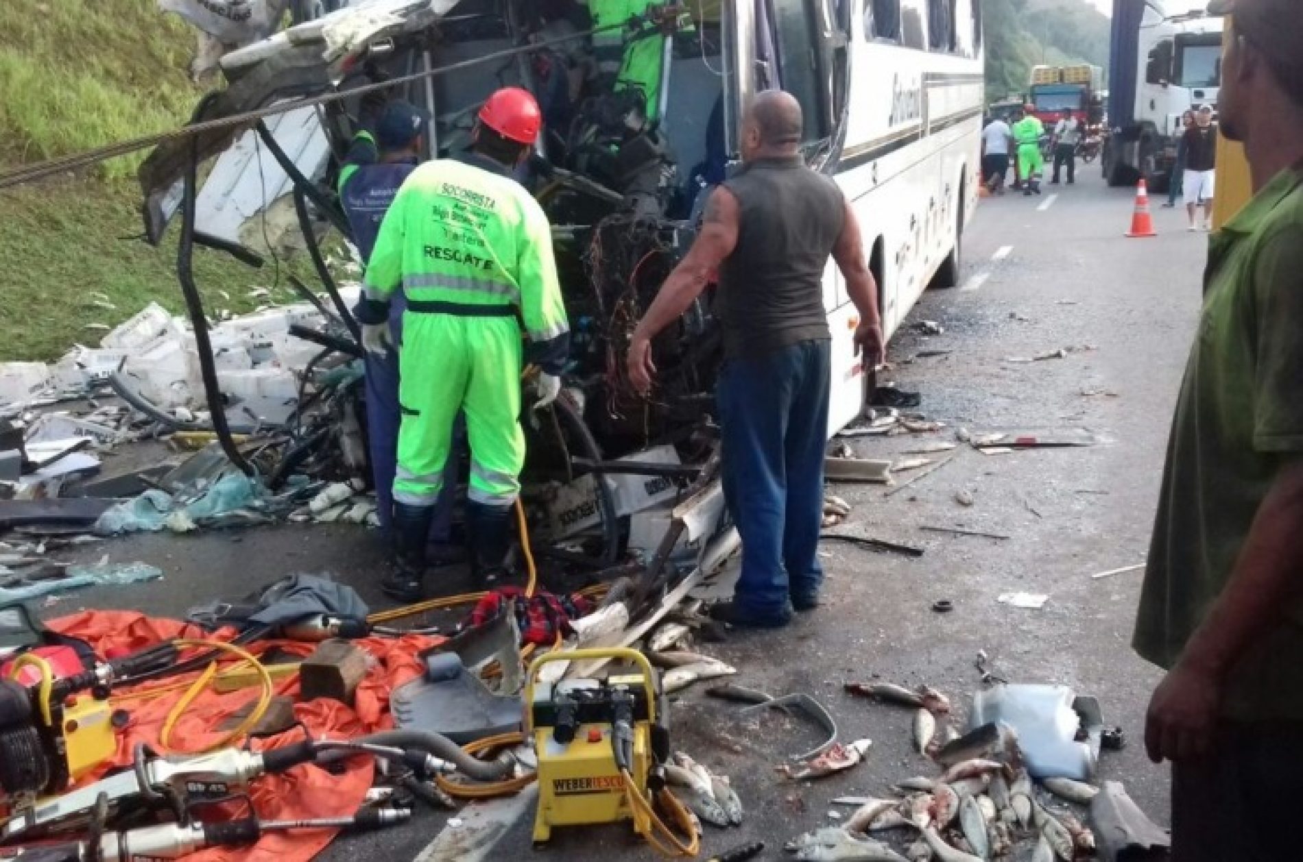 REGIÃO: Sobe para 31 o número de feridos em acidente com turistas de Pontal