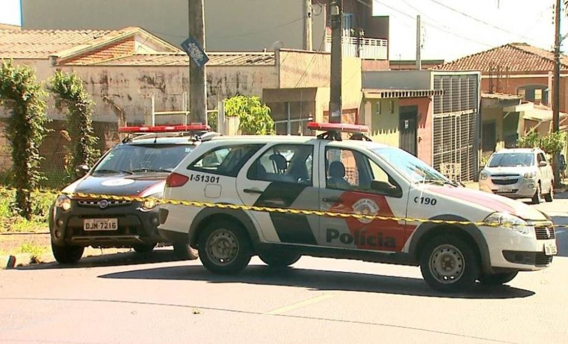 REGIÃO: Suspeito entra em luta corporal com PM e os dois se ferem