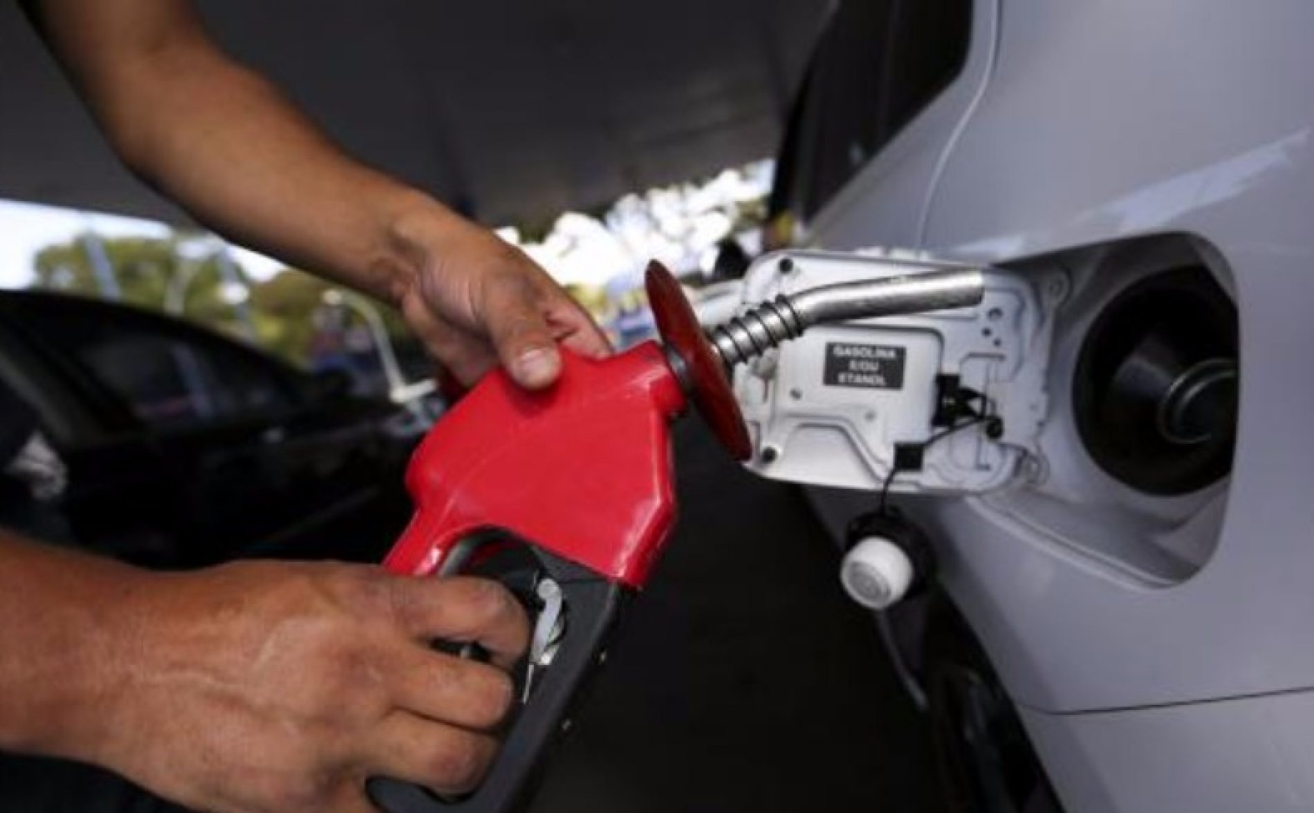 ECONOMIA: Veja dicas para economizar combustível