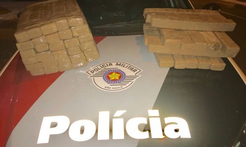 REGIÃO: Dupla é presa suspeita de tráfico de drogas com 50 kg de maconha