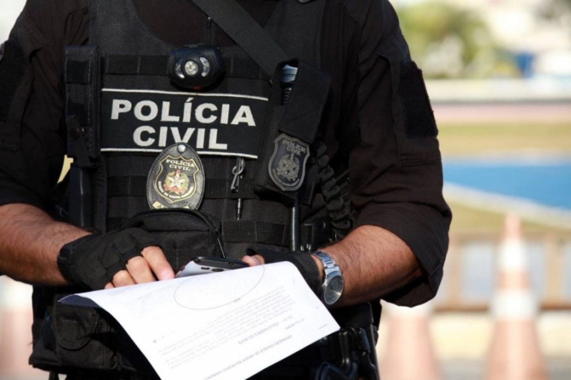 BARRETOS: Desempregado é preso por Policiais Civis traficando drogas no Condomínio Mônaco