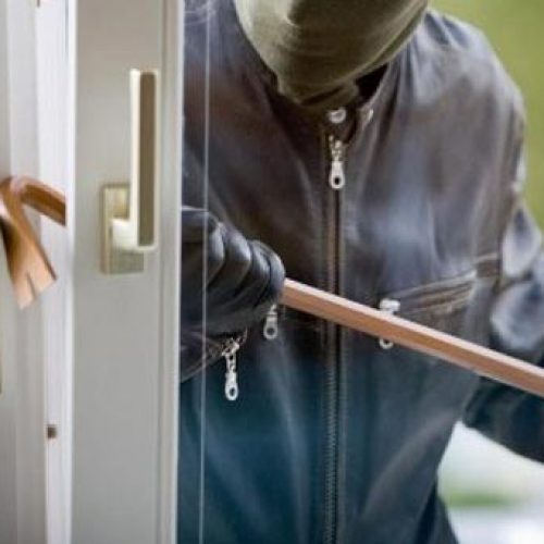 BARRETOS: Ladrões furtam apartamento no centro da cidade