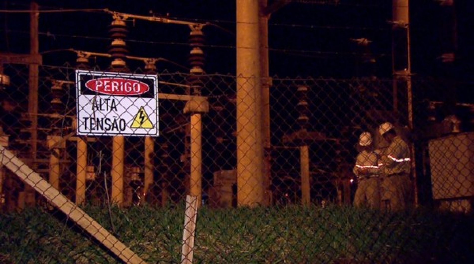 REGIÃO: Jovem fica em estado grave após choque em subestação da CPFL; pai lamenta imprudência