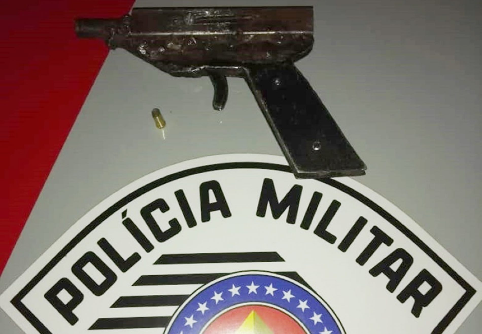 SEVERÍNIA: Jovem de Olímpia é flagrado com arma de fogo após culto na cidade vizinha