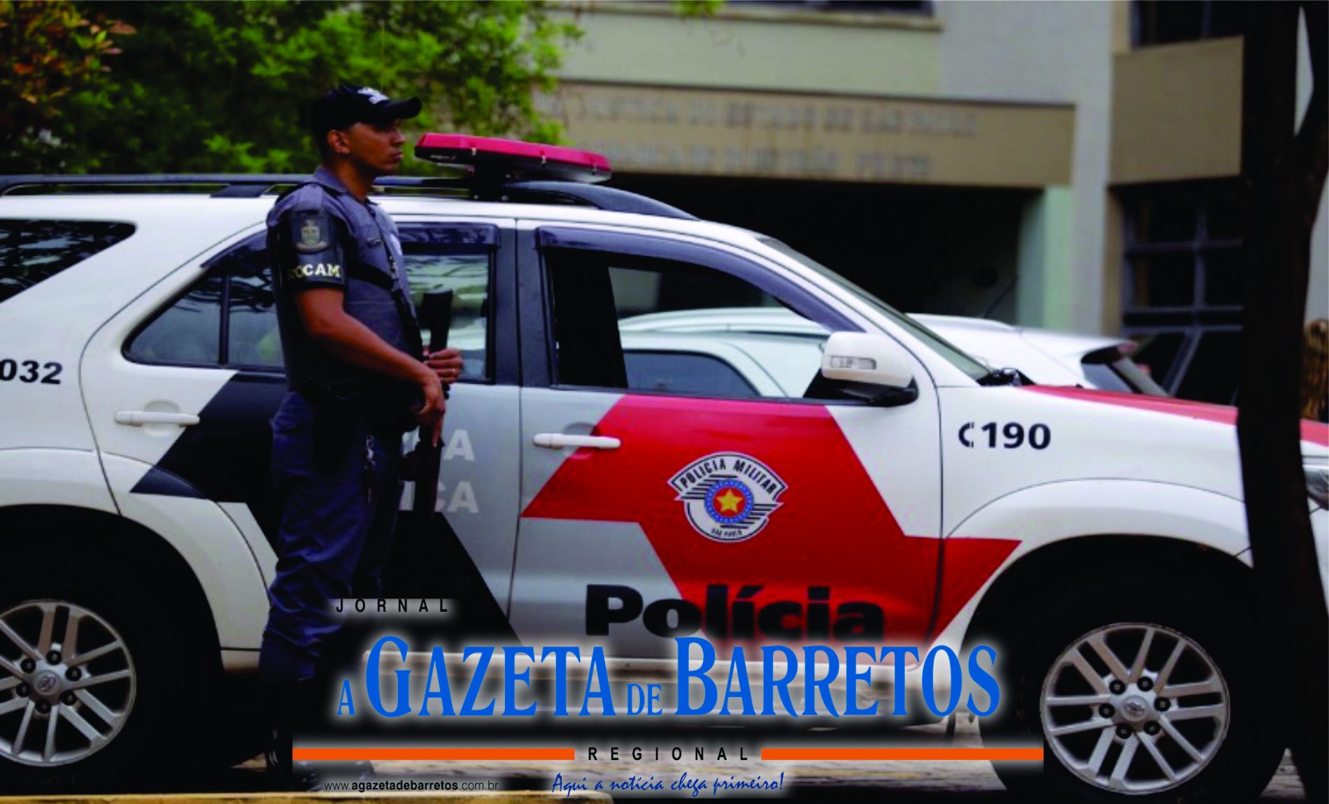 BARRETOS: Após fuga, desempregado bate moto contra muro e poste e depois é preso por tráfico de drogas
