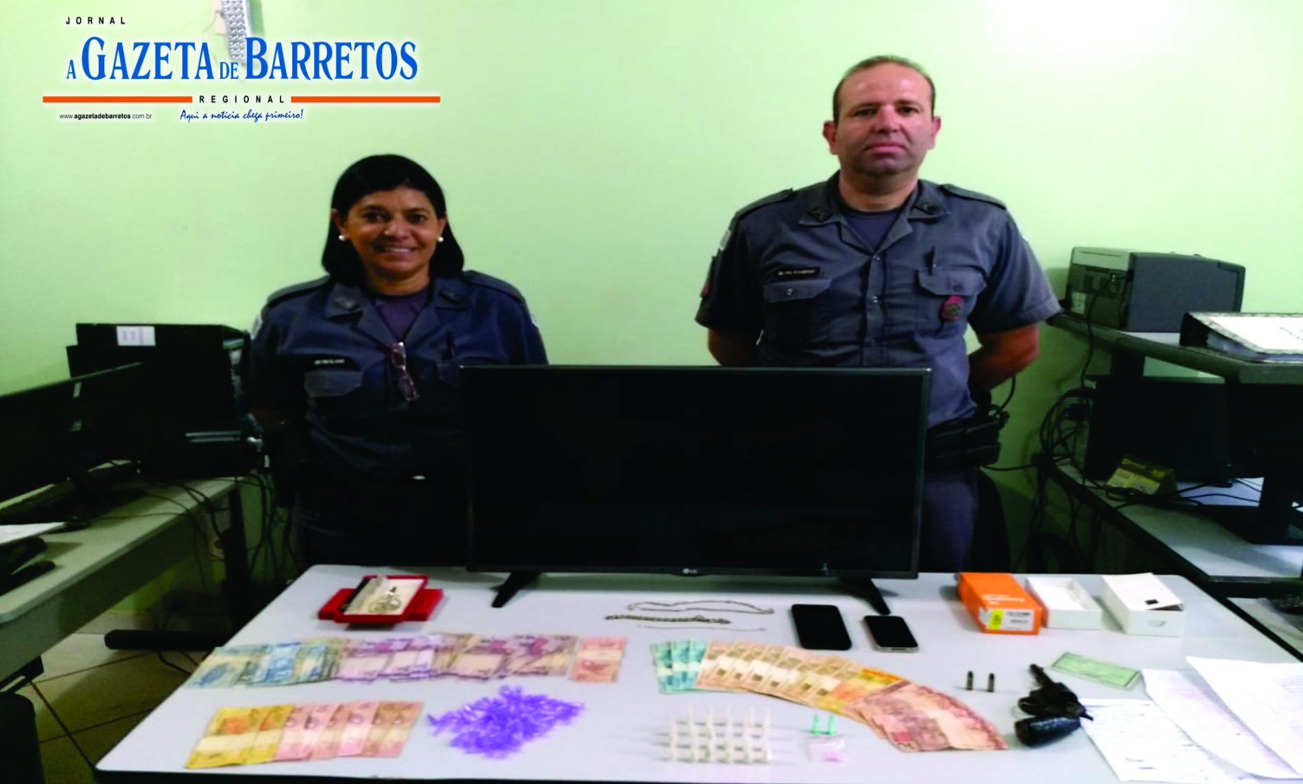 BARRETOS: Policia apreende menor com revólver, dinheiro, televisão, celulares, drogas e diversos outros objetos
