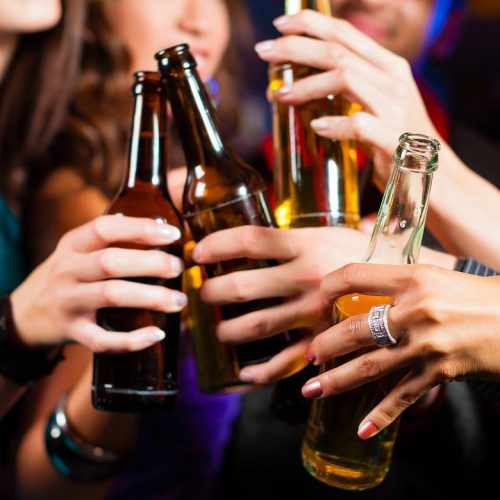 BARRETOS: Menores são flagrados consumindo bebidas alcoólicas em baile funk