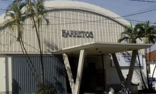 BARRETOS: Celular é furtado no Mercadão municipal