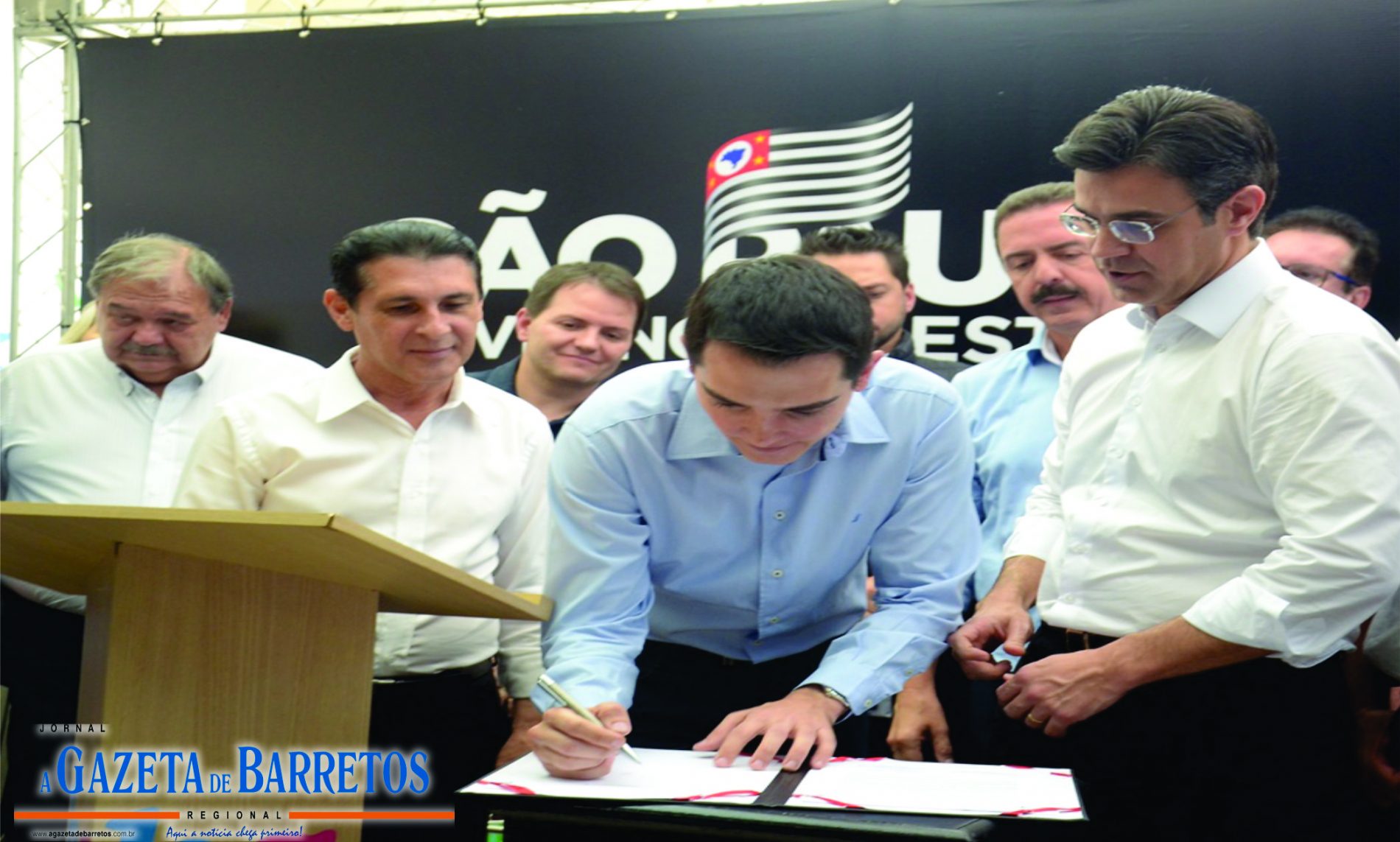 BARRETOS: Governador em exercício, Rodrigo Garcia assina transferência do Aeroporto de Barretos para o Estado