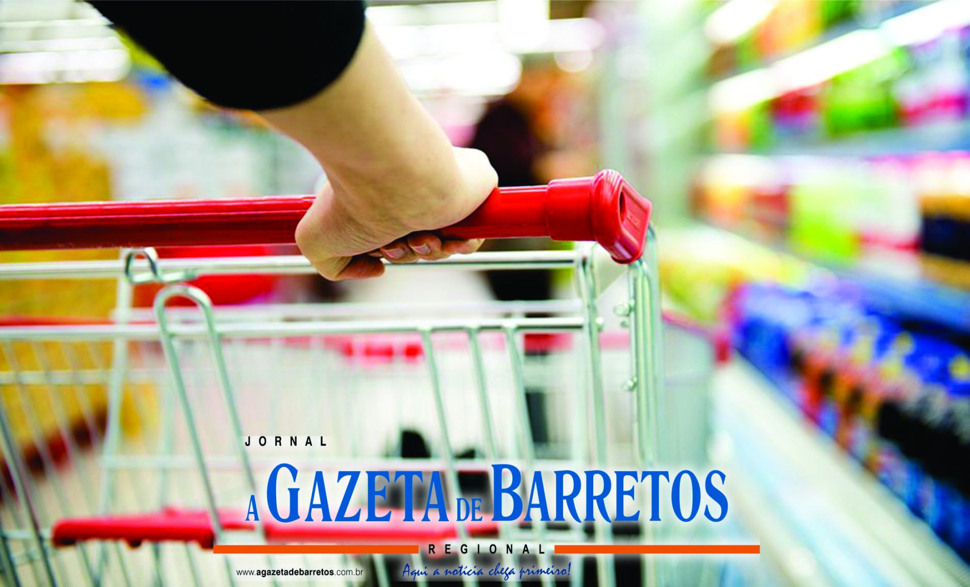 BARRETOS: Câmaras flagram indivíduo furtando uísque em supermercado