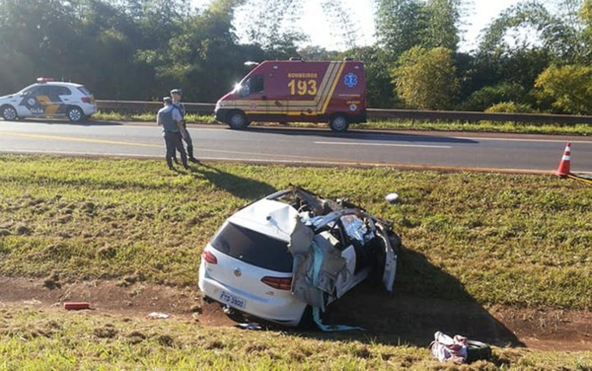 REGIÃO: Motorista jogou uísque fora antes de abandonar amigos feridos após colisão