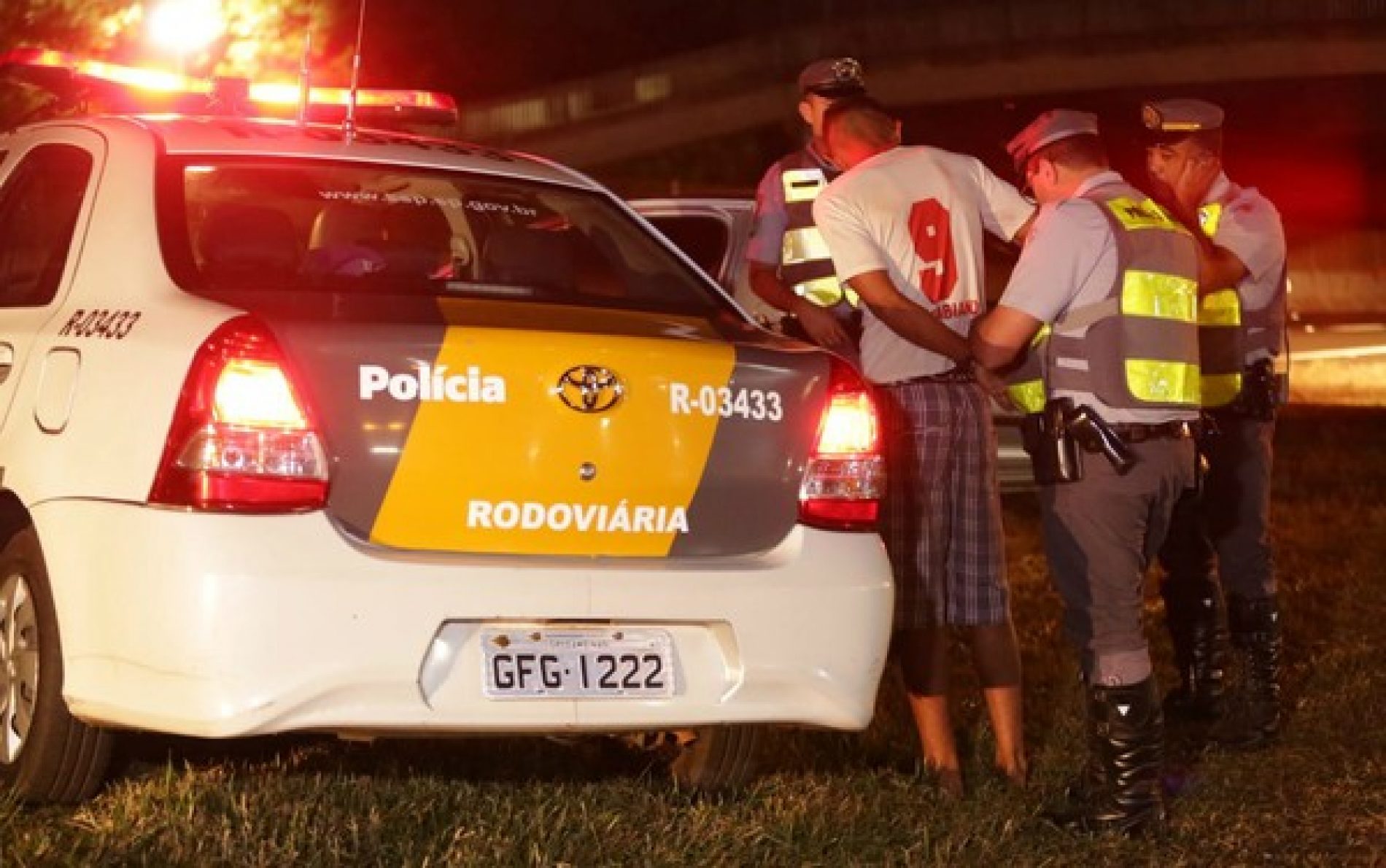 REGIÃO: Jovem é suspeito de matar vizinho, fugir com o carro dele e se envolver em acidente