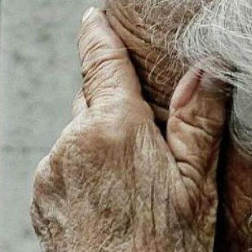 REGIÃO: Desconhecido invade casa de idosos e quebra braço de aposentado