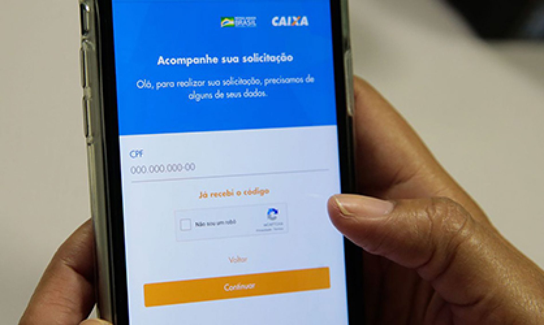 Auxílio Emergencial: governo divulga calendário de pagamentos de R$ 300 para beneficiários fora do Bolsa Família