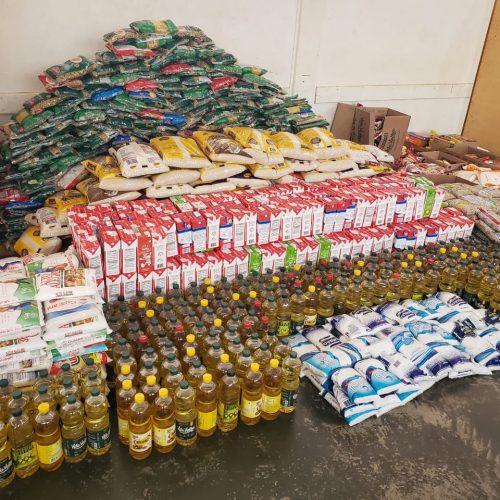 BARRETOS: Tiro de Guerra arrecada alimentos para o FSS de Barretos