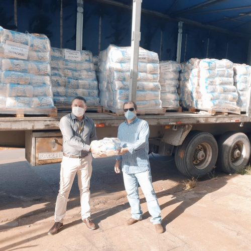 BARRETOS: Fundo Social recebe 13 toneladas de alimentos como doação do Atacadão