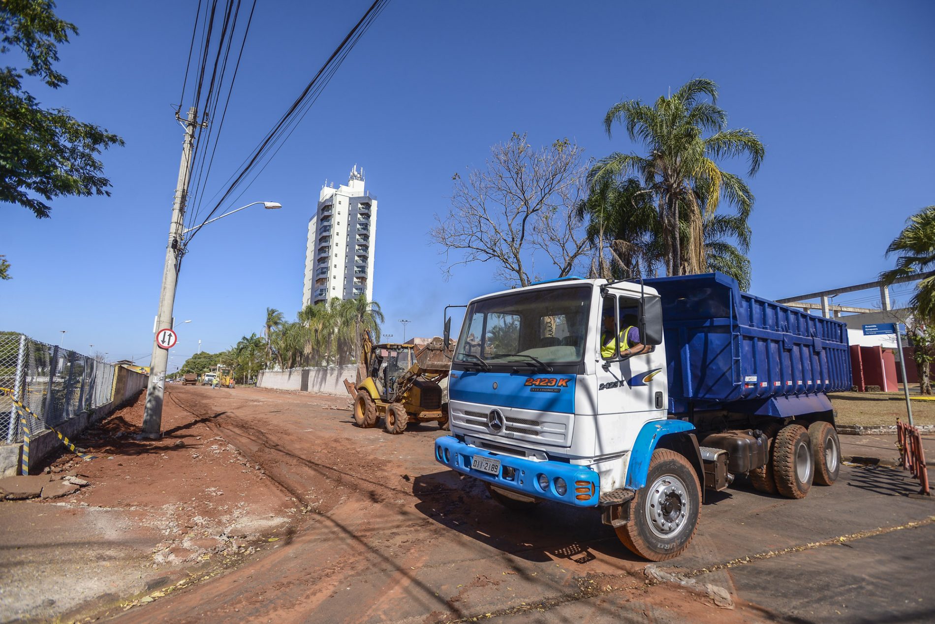 BARRETOS: Iniciadas obras de duplicação da Avenida Ibirapuera
