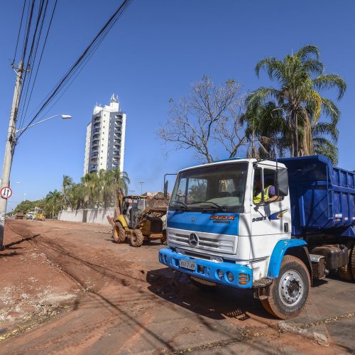 BARRETOS: Iniciadas obras de duplicação da Avenida Ibirapuera