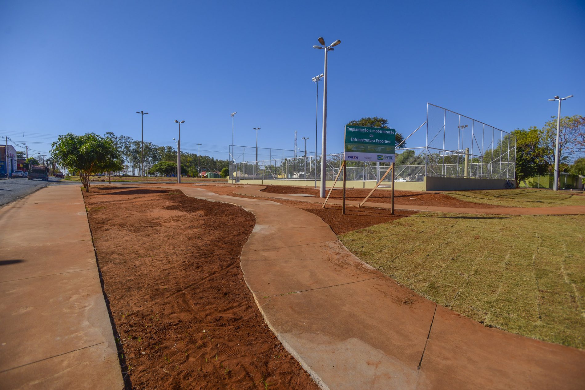 BARRETOS: Zequinha Amêndola vai ter nova praça com quadra esportiva