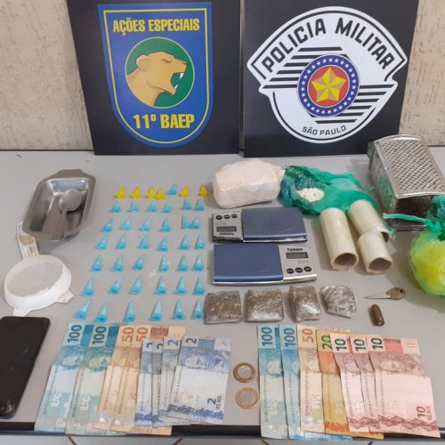 BARRETOS: Canil/BAEP prende indivíduo por tráfico e localiza drogas e dinheiro
