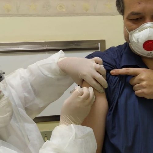 REGIÃO: Voluntários que tomaram dose da vacina chinesa passam bem, diz pesquisador