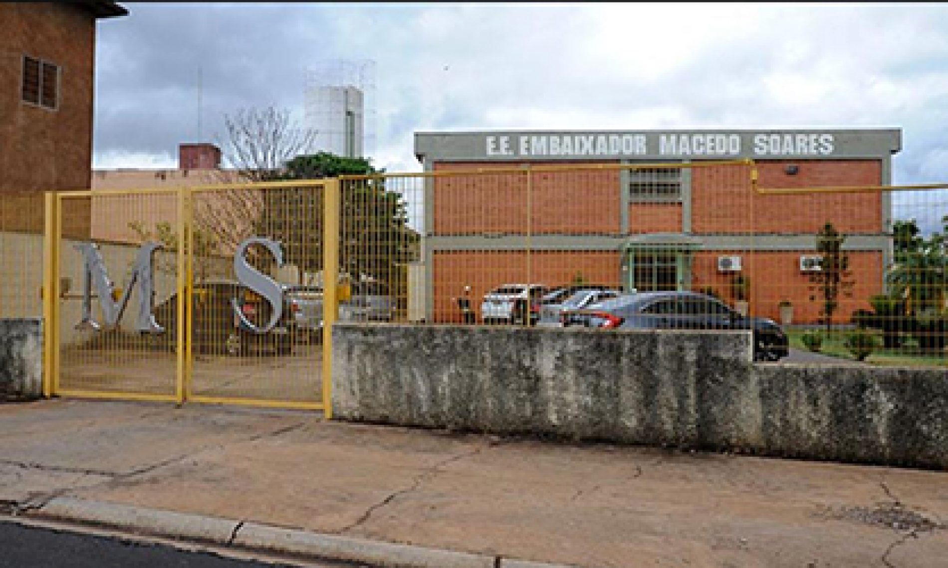 BARRETOS: Dirigente de Ensino confirma que Educação respeita decretos municipais