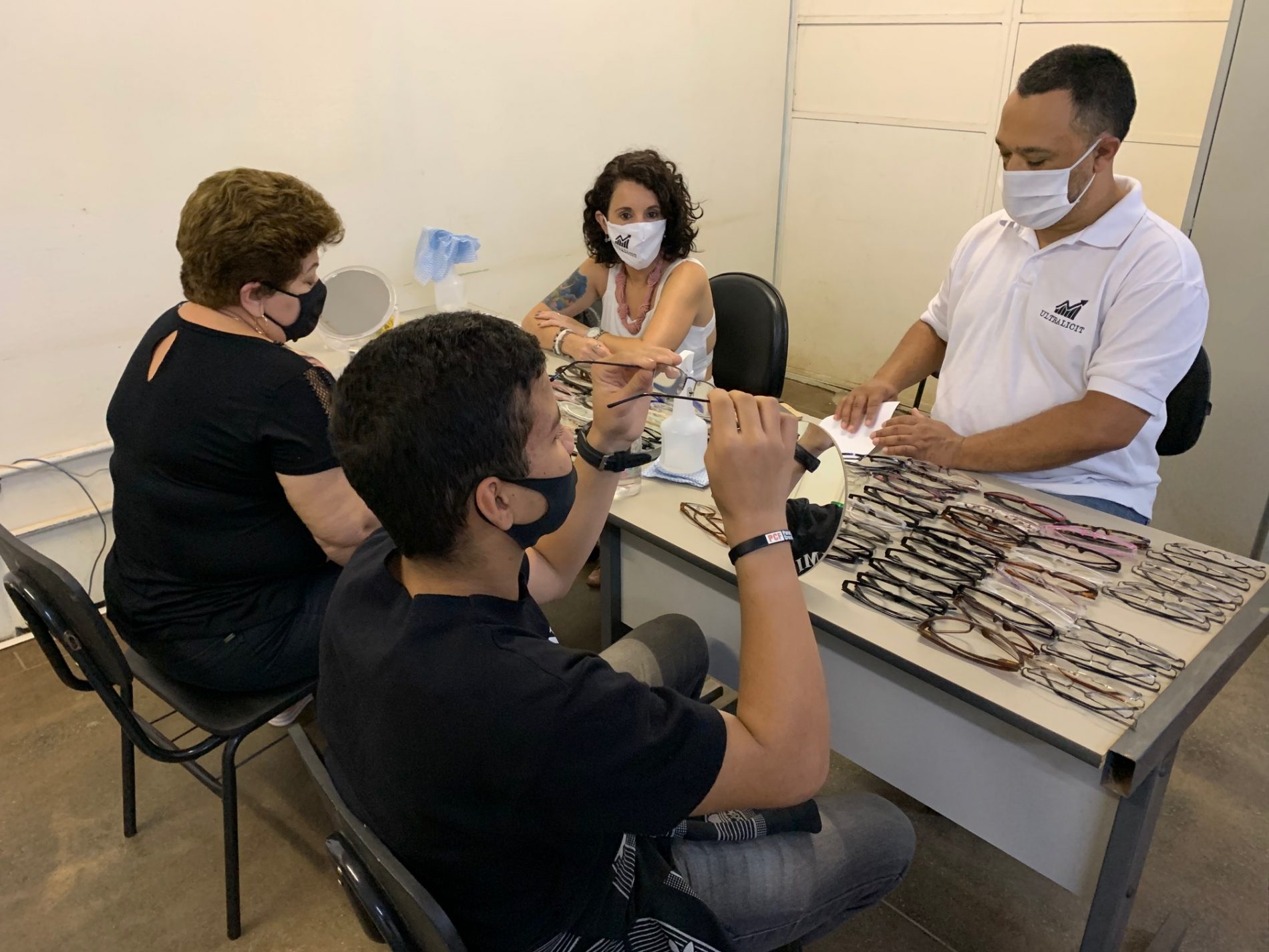 BARRETOS: Prefeitura retoma o Programa de Distribuição Gratuita de Óculos