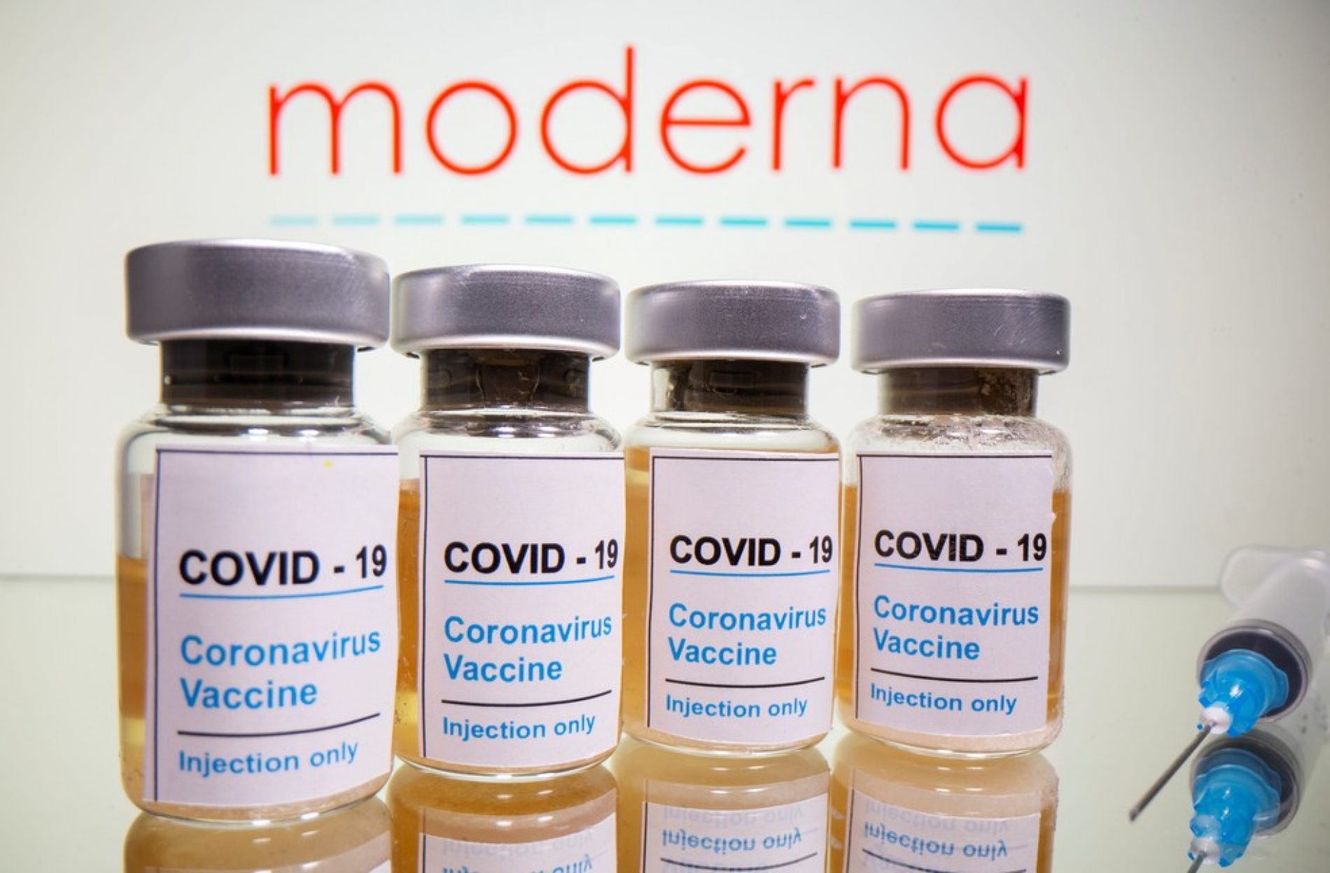 Moderna afirma que sua vacina é 94,5% eficaz, segundo análise preliminar da fase 3