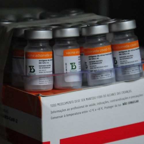 Barretos recebe mais 2930 doses de vacina contra o Covid-19