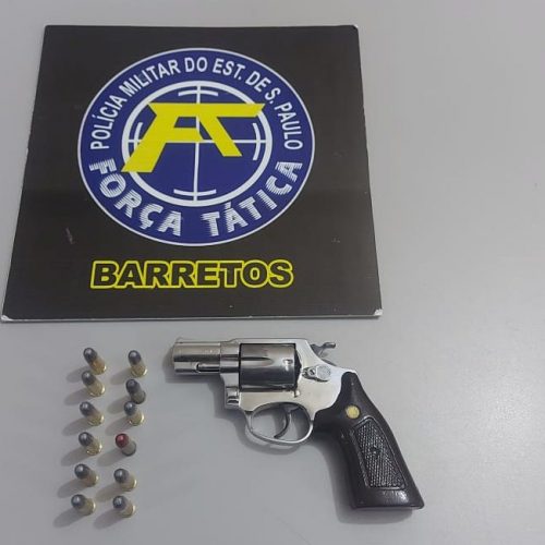 BARRETOS: Homem é preso com revólver e munições em sua casa no bairro Marieta