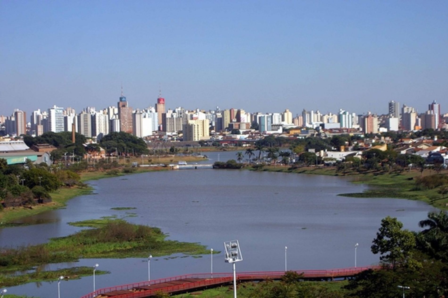 Rio Preto avalia adotar medidas mais restritivas para reduzir transmissão da Covid-19