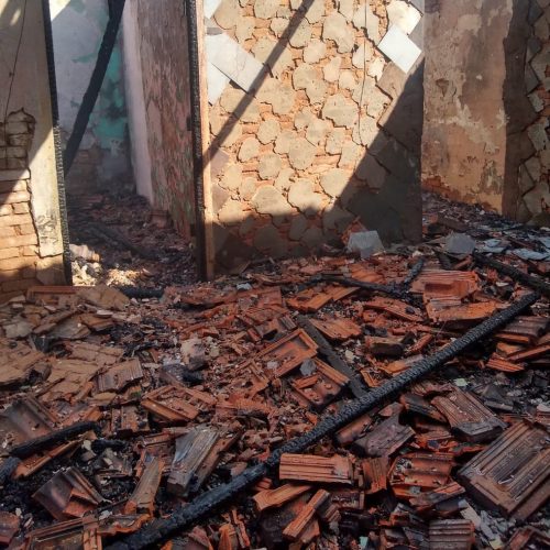 SEVERÍNIA: Incêndio atinge e destrói duas casas