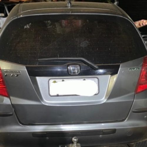 REGIÃO: Baep detém dupla suspeita de roubar carros