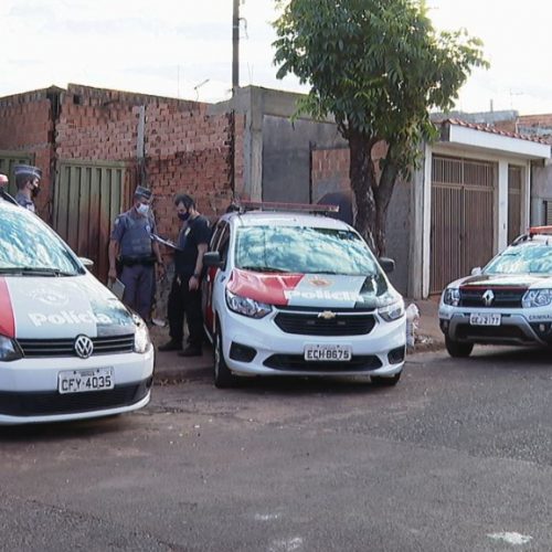REGIÃO: Após denúncia, corpo de homem é encontrado enterrado  em Ribeirão