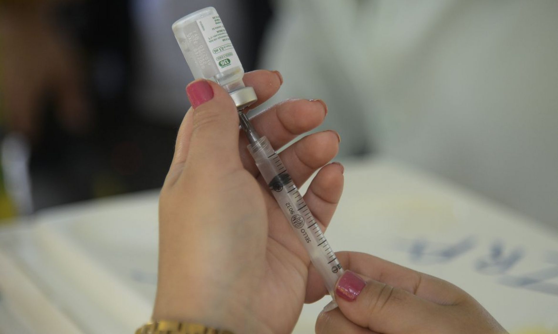 BEBEDOURO: Vacinação da Covid em jovens de 18 a 23 anos para e Prefeitura alega falta de doses