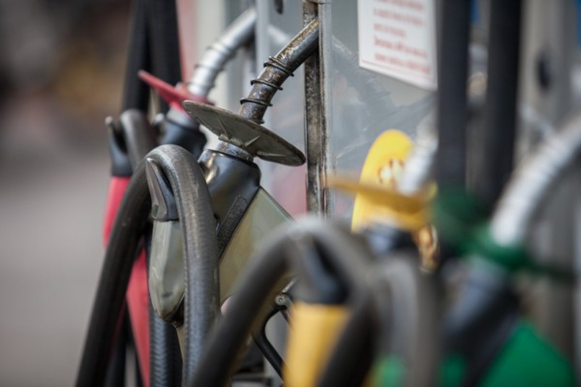 Gasolina sobe 2,25% em uma semana e no Sul chega a custar quase R$ 8 o litro