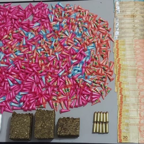 BARRETOS: Operação policial prende quatro pessoas, apreende um quilo e meio de drogas, munições e outros objetos no “Barretos 2”