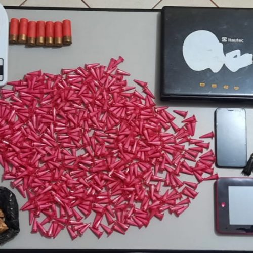 BARRETOS: Operação Policial prende três por tráfico, apreende drogas, munições e outros produtos