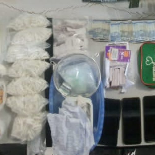 BARRETOS: Polícia desmantela esquema de tráfico onde o usuário pagava em depósito de bebida e recebia a droga em uma residência